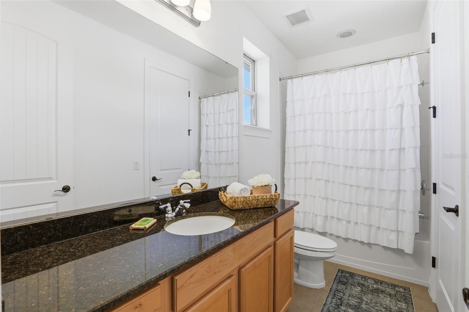 Image 48 of 88 For 16641 Broadwater Avenue