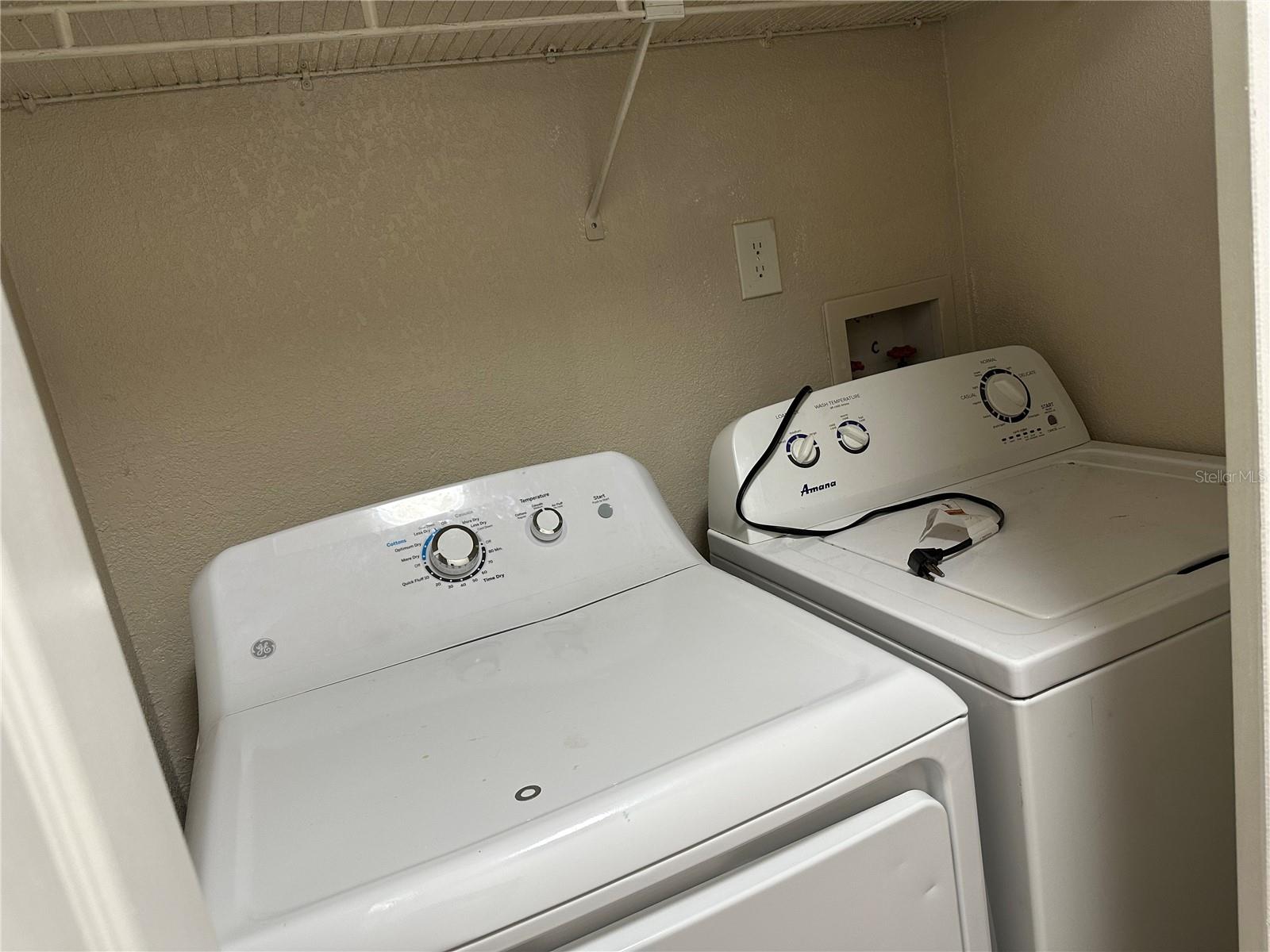 Image 29 of 43 For 627 Grenadine Court S