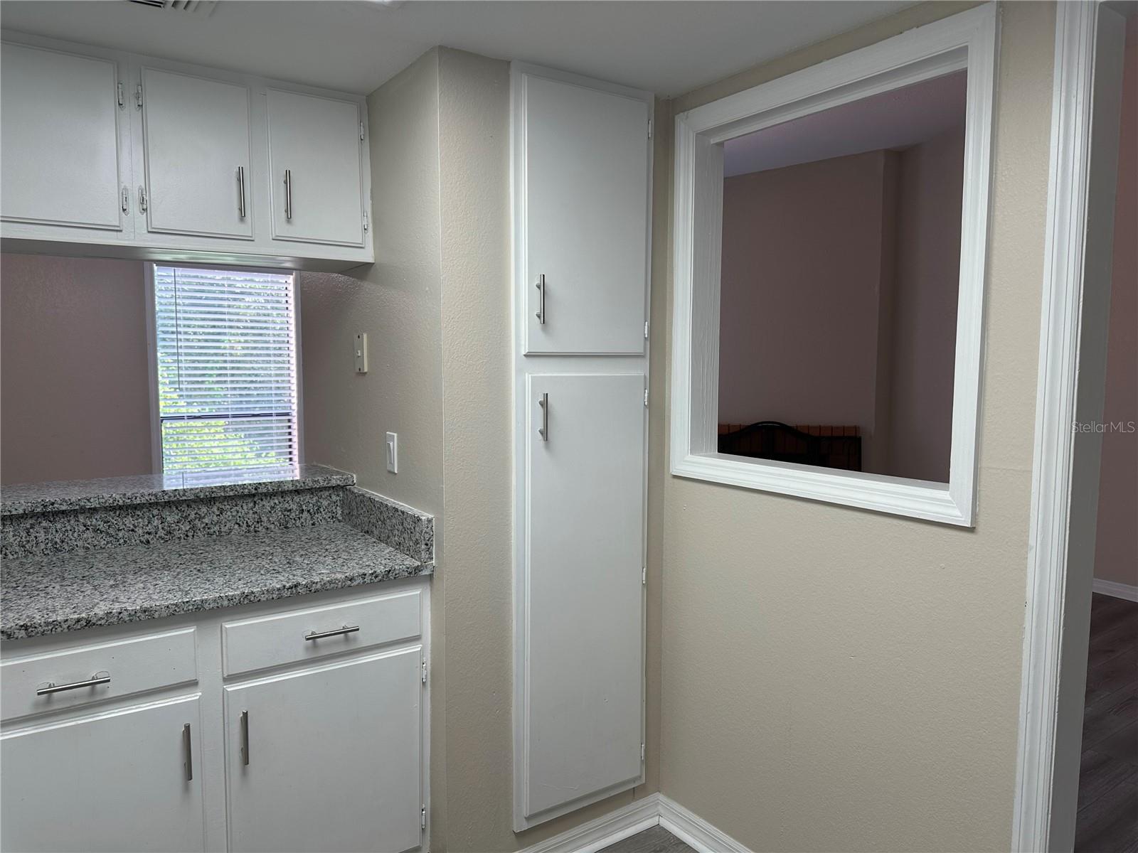 Image 8 of 43 For 627 Grenadine Court S