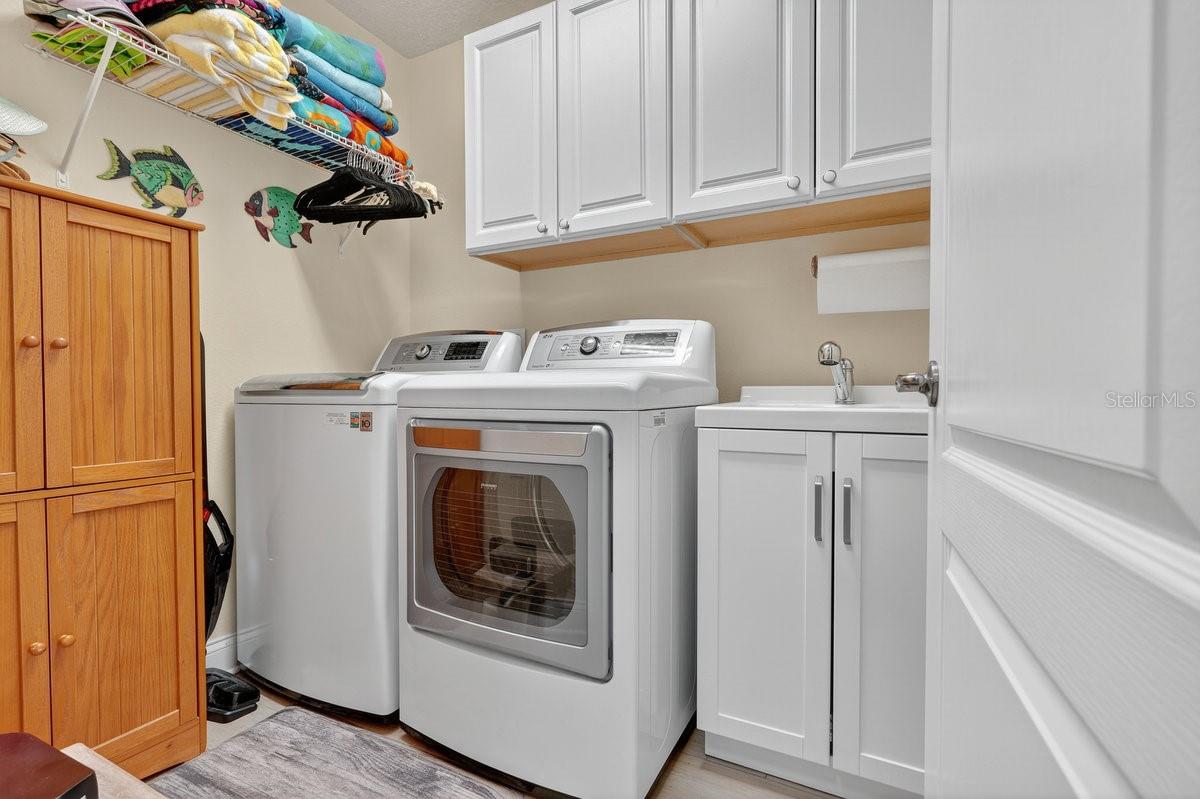 Image 11 of 45 For 406 Phillips Creek Lane