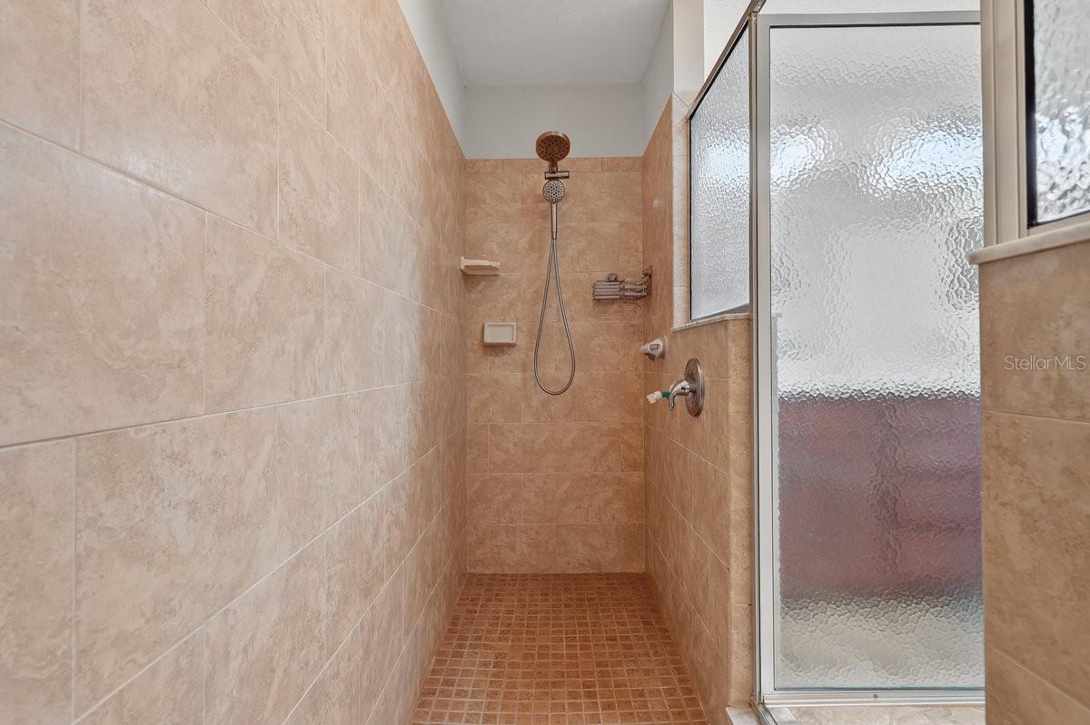 Image 29 of 45 For 406 Phillips Creek Lane