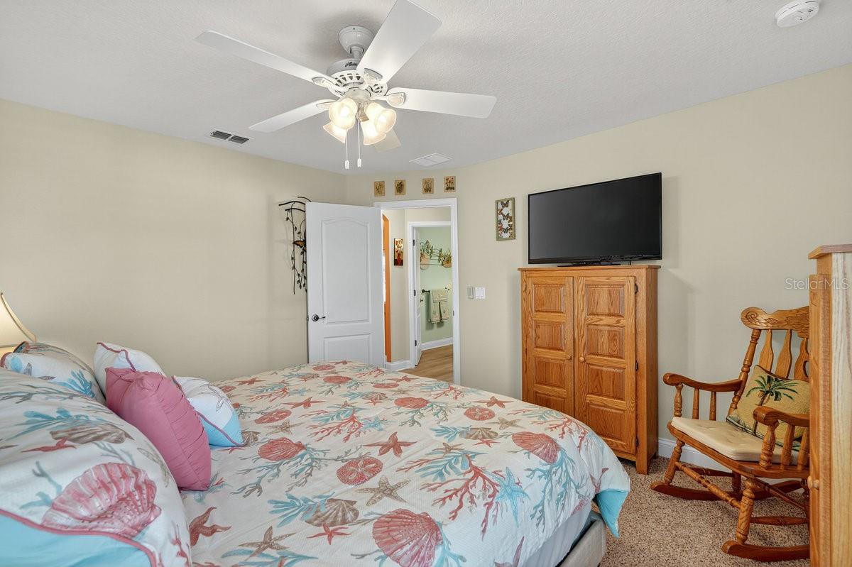 Image 39 of 45 For 406 Phillips Creek Lane