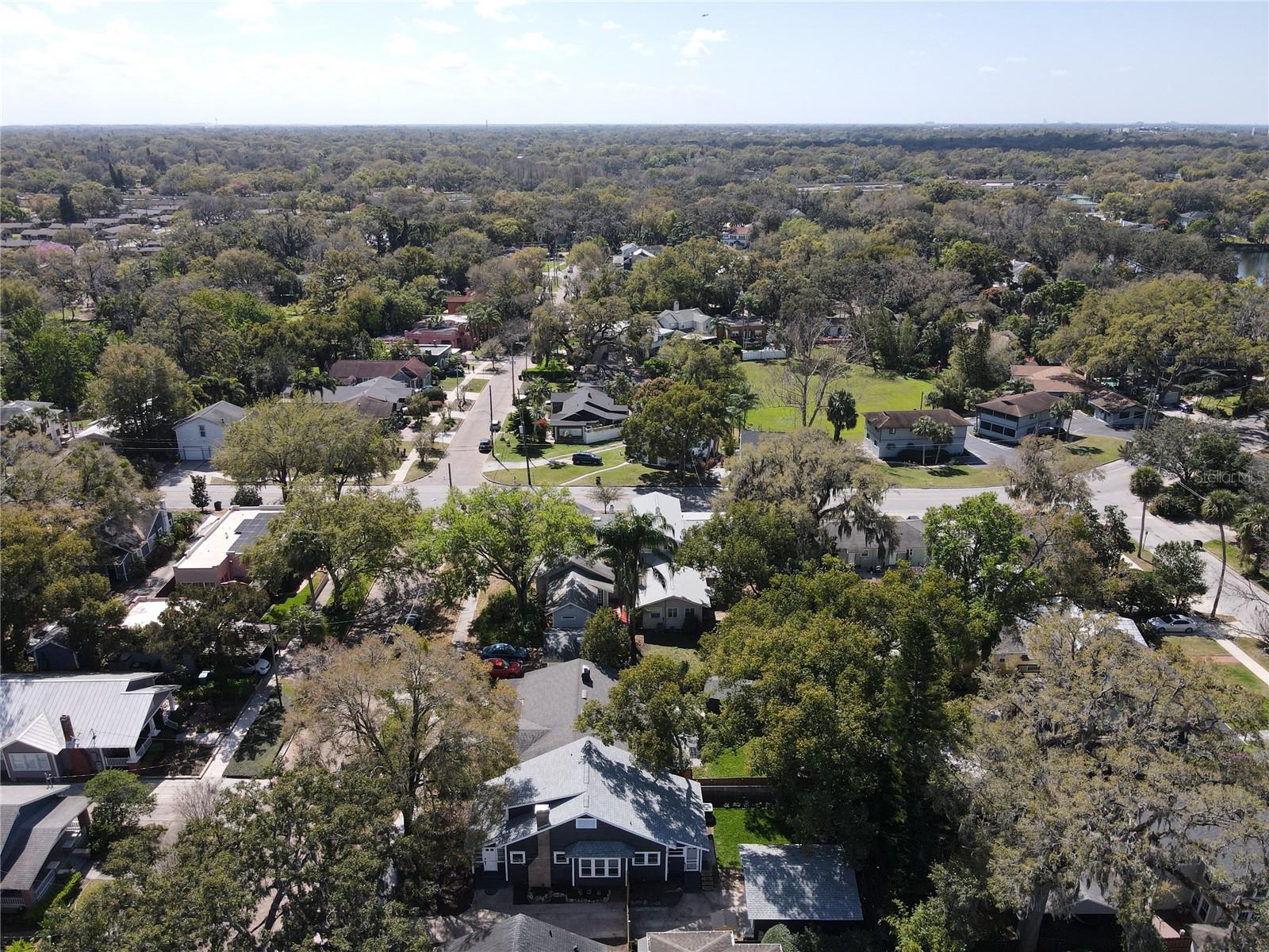 Image 64 of 68 For 16 Lawsona Boulevard