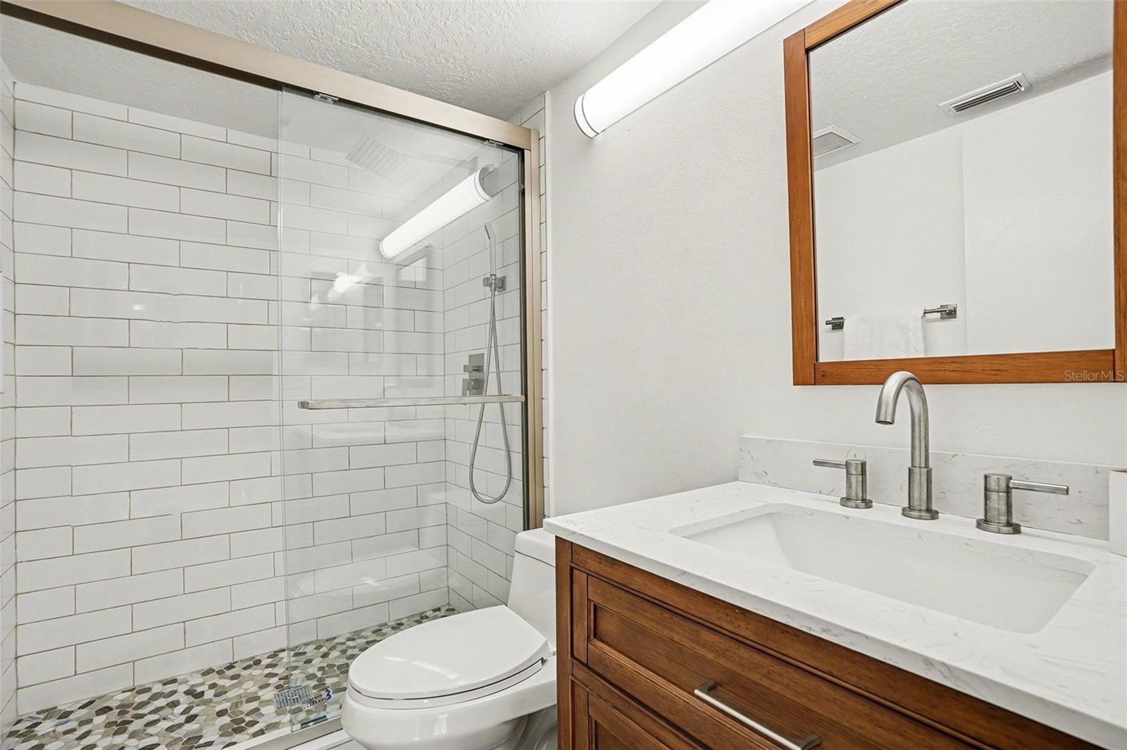 Image 16 of 30 For 1013 Pine Ridge Circle 3c