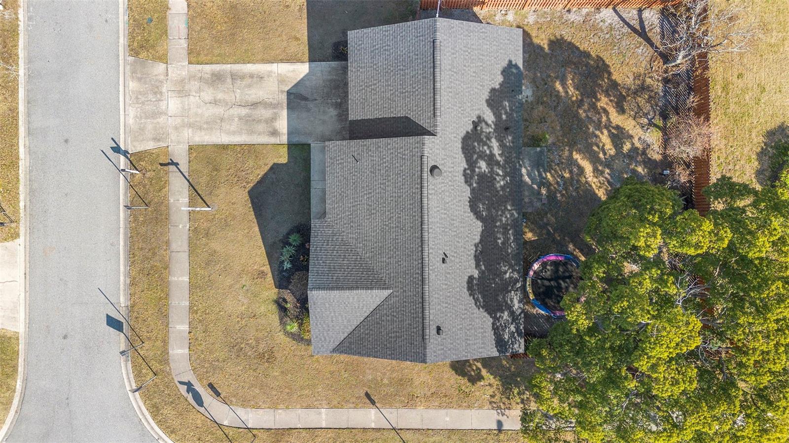 Image 25 of 32 For 2330 Woodway Drive