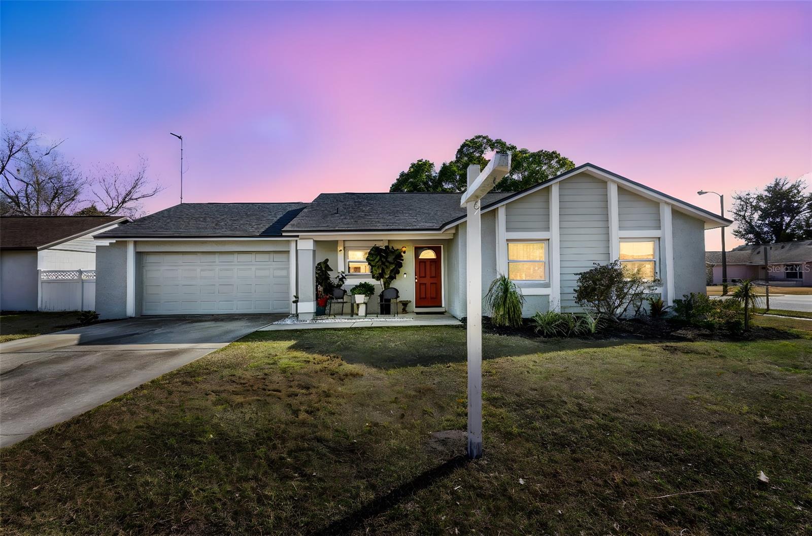 Image 3 of 32 For 2330 Woodway Drive