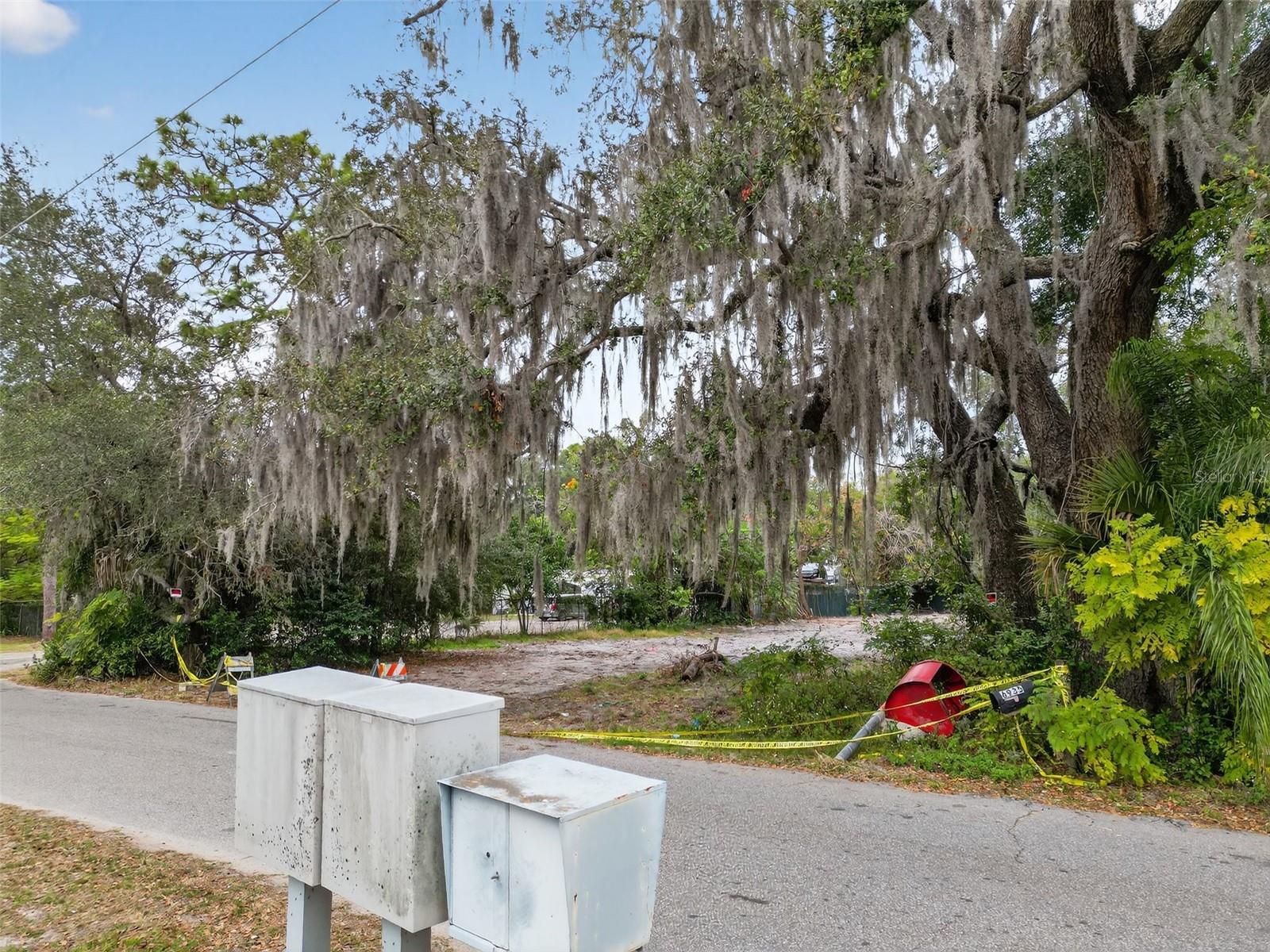 Image 25 of 27 For 6935 Turquoise Lane