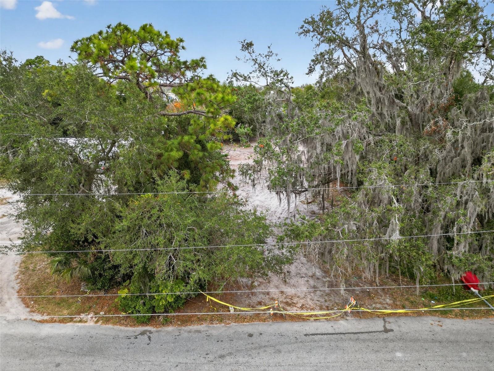 Image 6 of 27 For 6935 Turquoise Lane