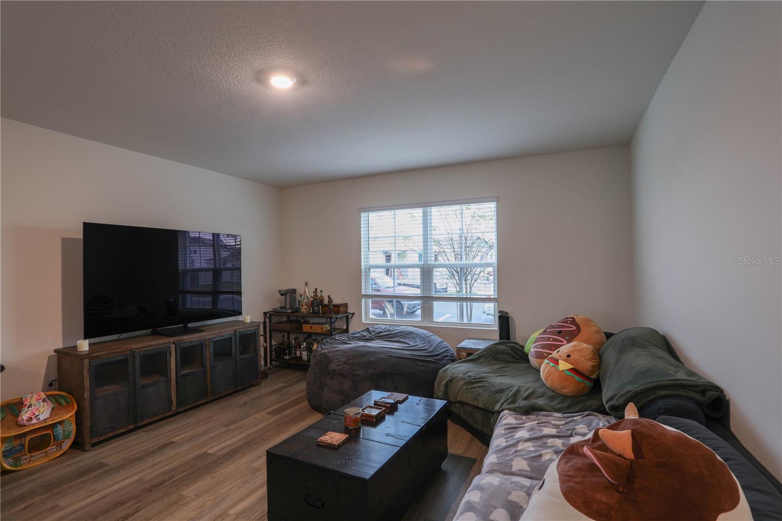 Image 22 of 30 For 5242 Scrub Mint Lane