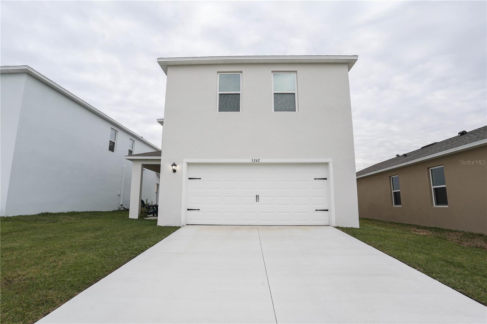 Image 28 of 30 For 5242 Scrub Mint Lane