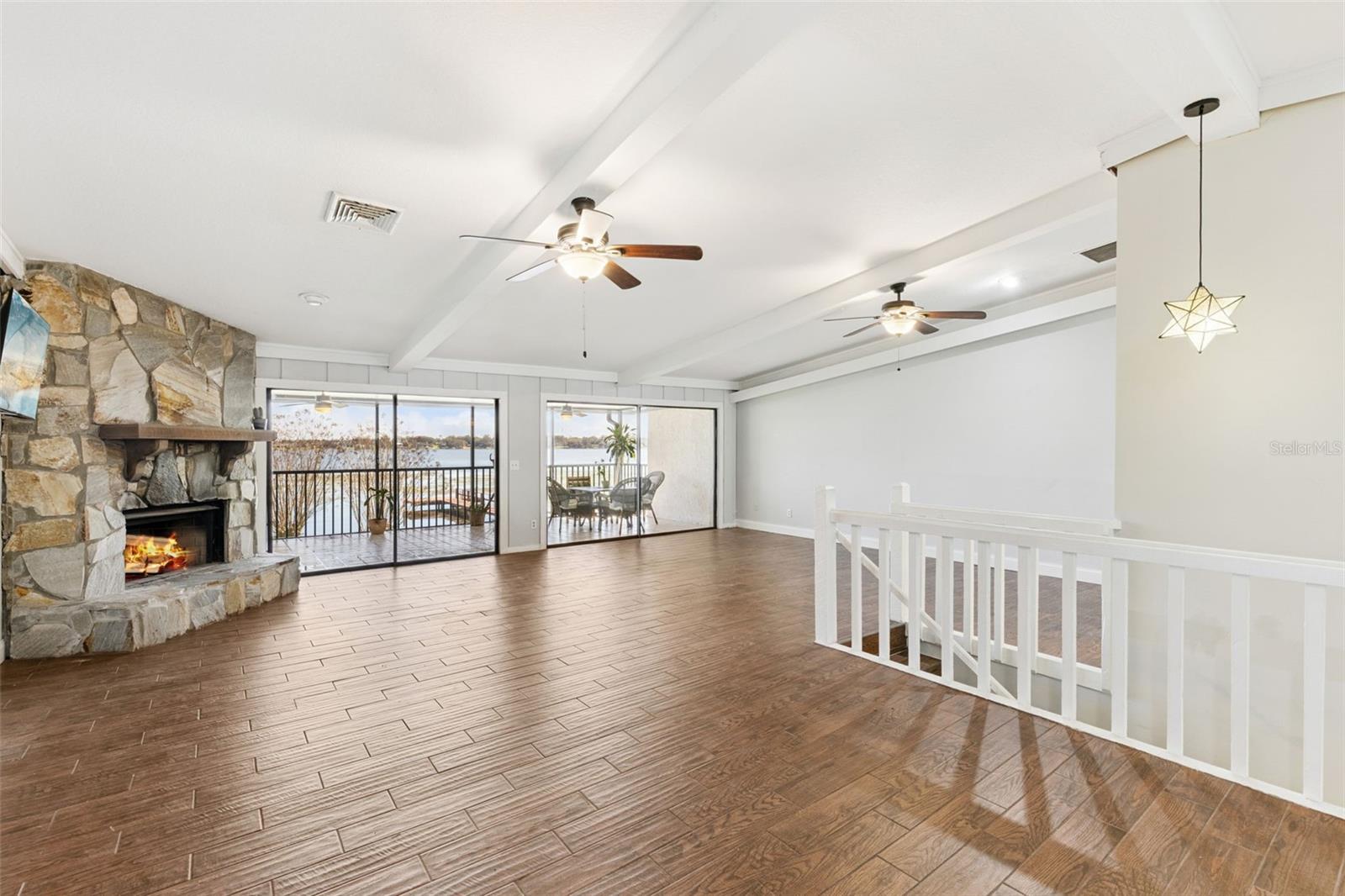 Image 5 of 57 For 2410 Hartridge Point Drive W