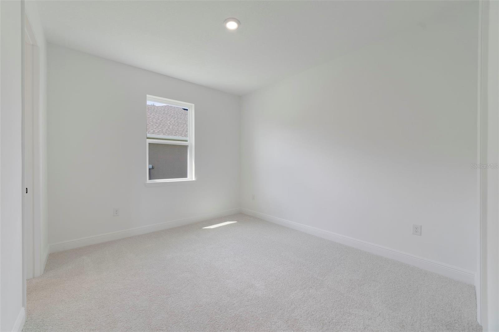 Image 11 of 24 For 3500 Lemon Button Terrace