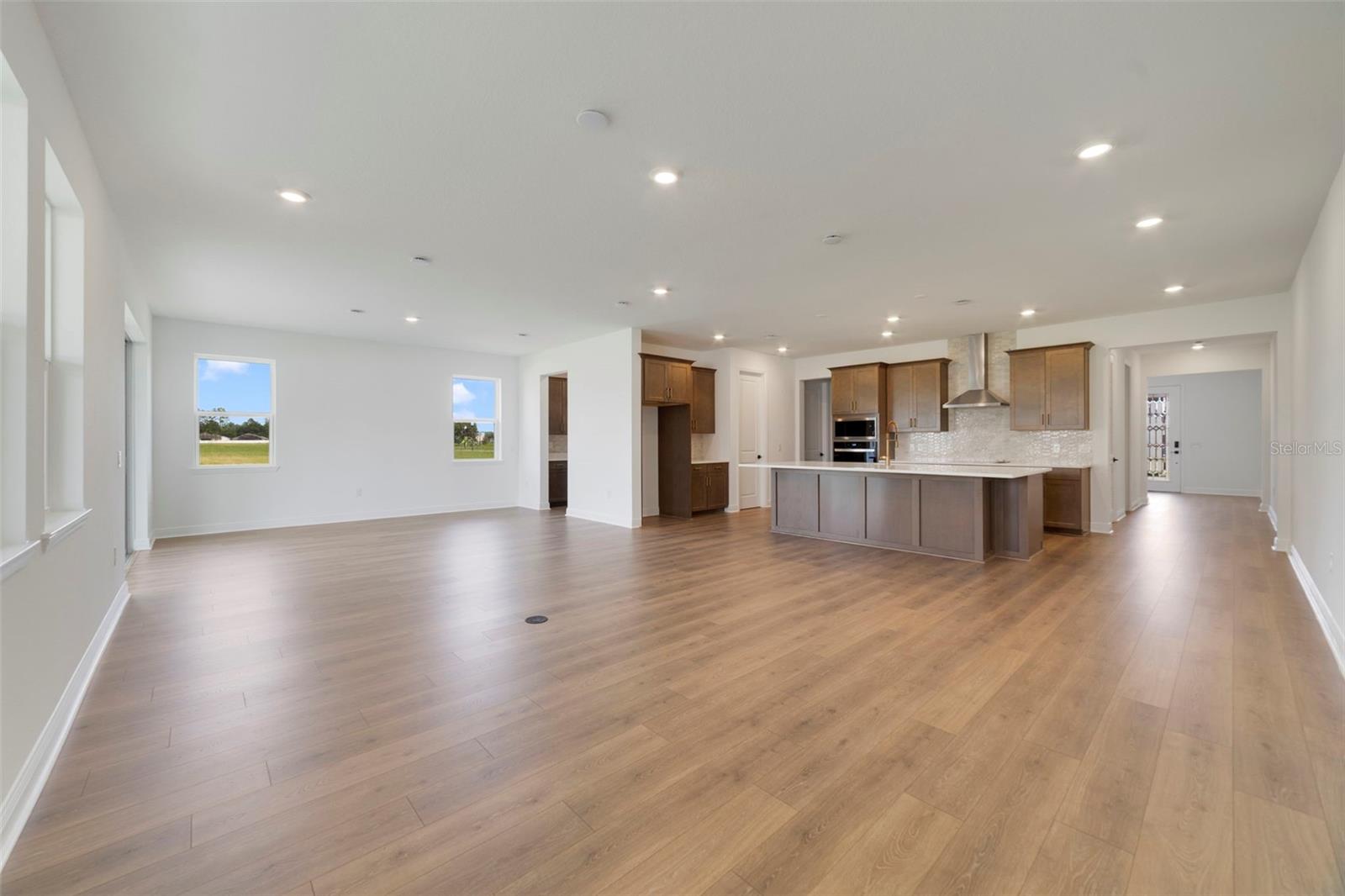 Image 17 of 24 For 3500 Lemon Button Terrace