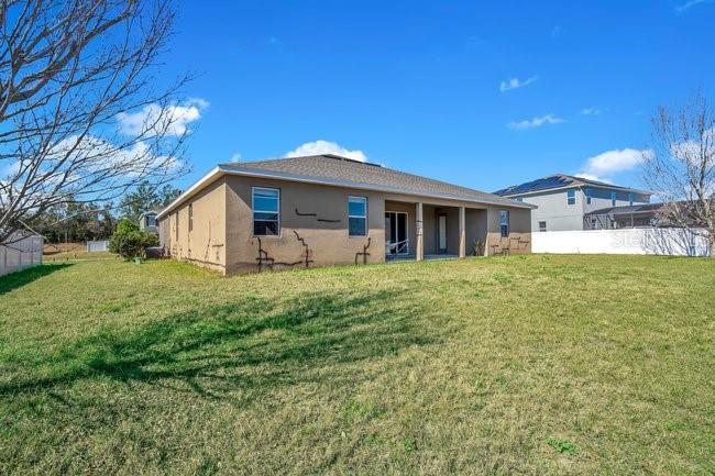 Image 11 of 42 For 1422 Sharon Rose Trace