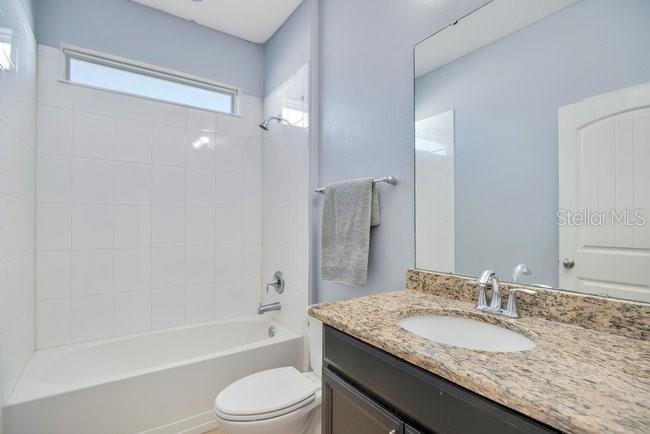 Image 32 of 42 For 1422 Sharon Rose Trace