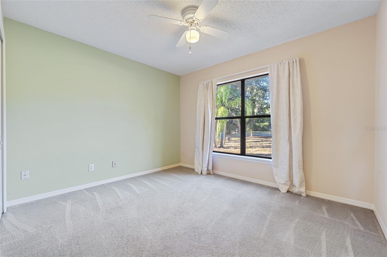 Image 22 of 38 For 3179 Maple Run