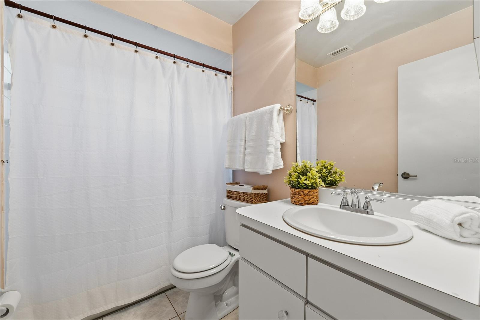 Image 23 of 38 For 3179 Maple Run