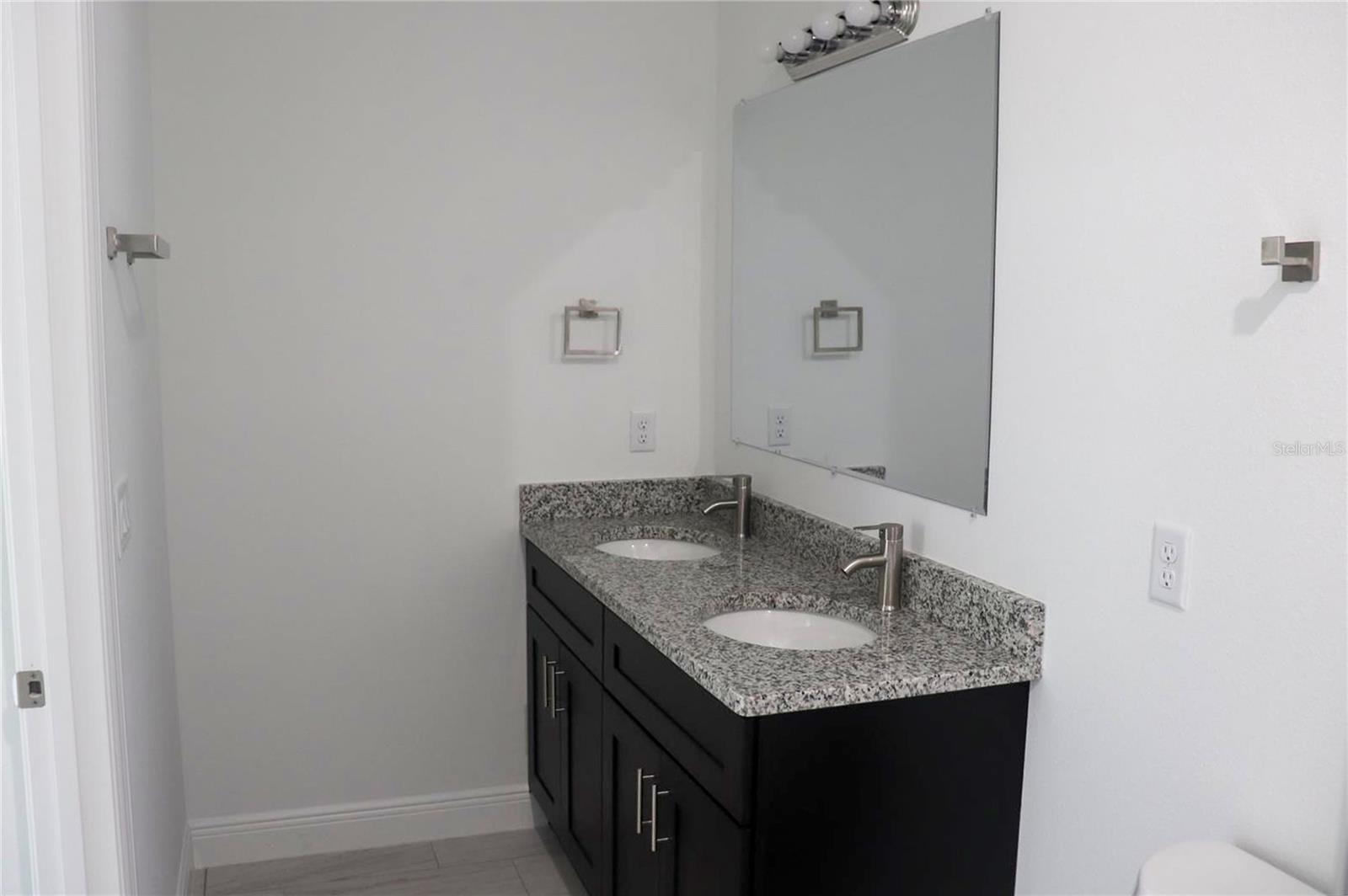 Image 25 of 48 For 6926 Elkcam Boulevard