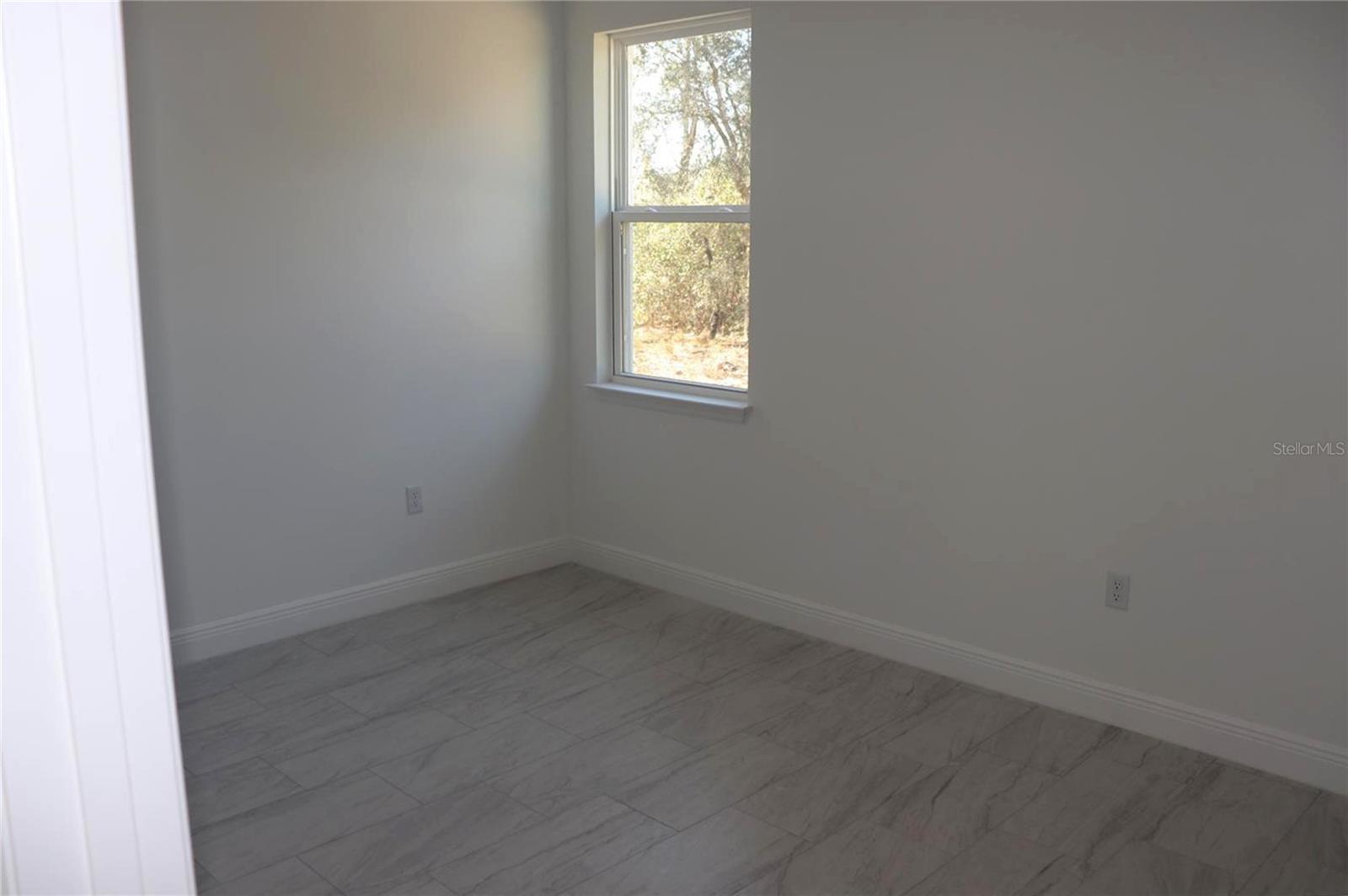 Image 37 of 48 For 6926 Elkcam Boulevard