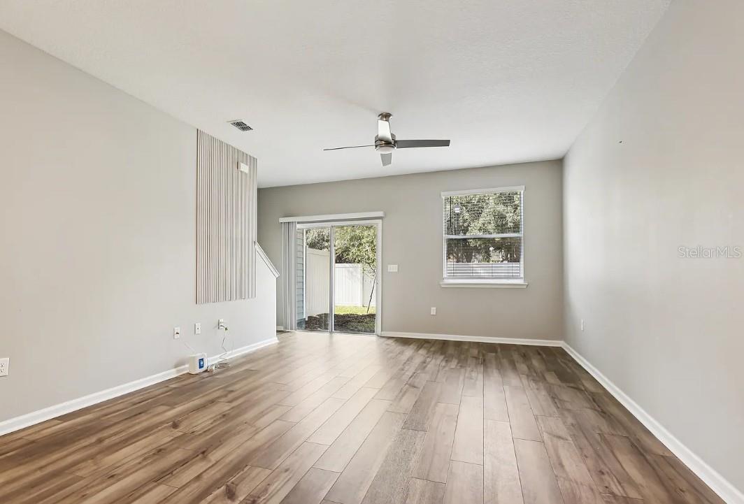 Image 9 of 12 For 11748 Beardgrass Way