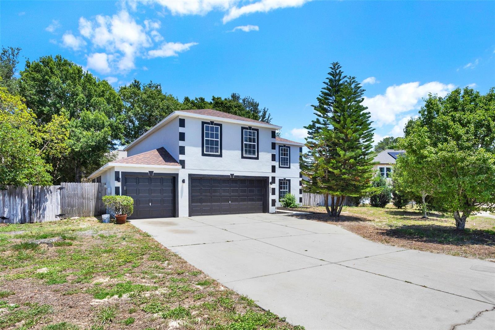 Image 4 of 43 For 809 Deer Glen Court