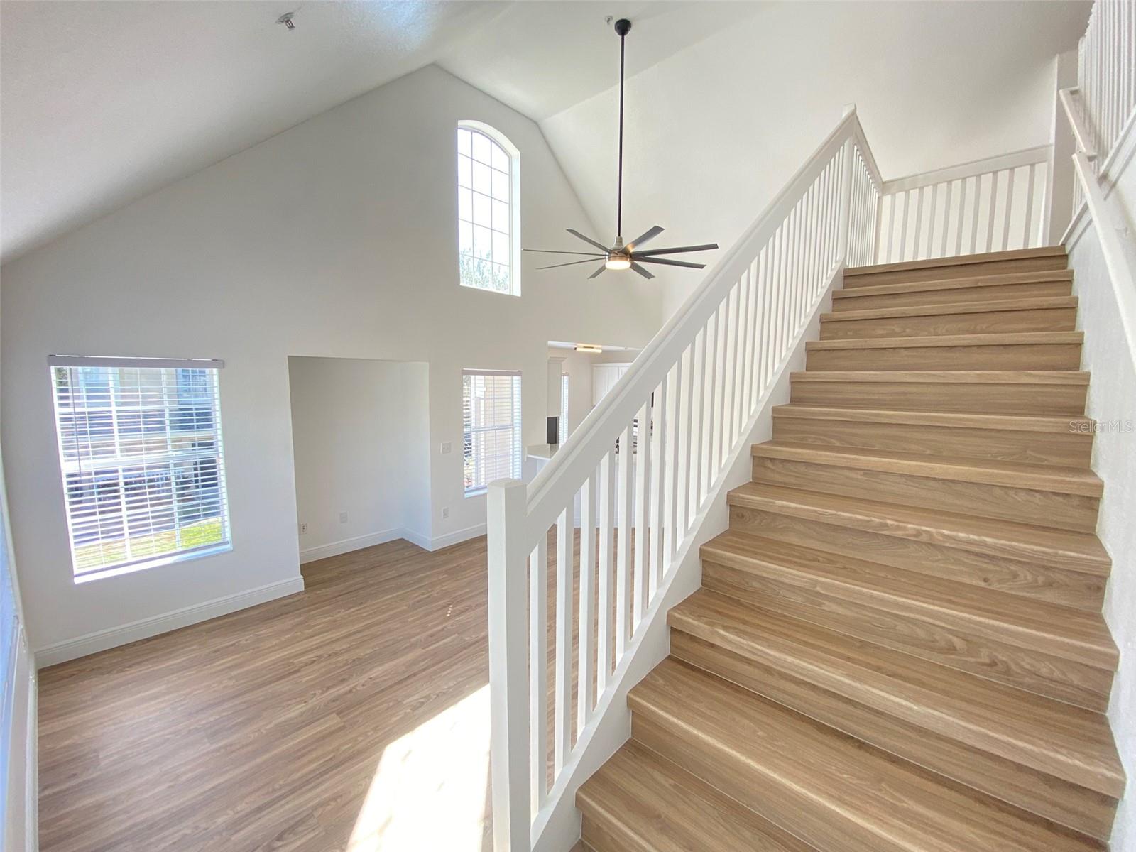 Image 11 of 34 For 9021 Lee Vista Boulevard 1710