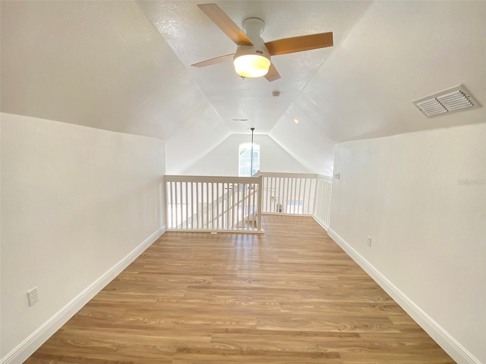 Image 15 of 34 For 9021 Lee Vista Boulevard 1710