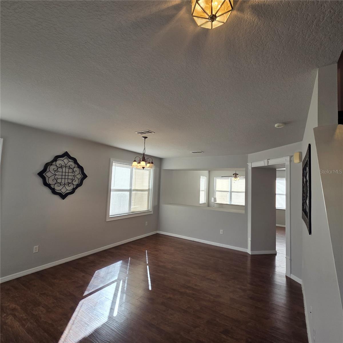 Image 10 of 51 For 641 Rosselli Boulevard