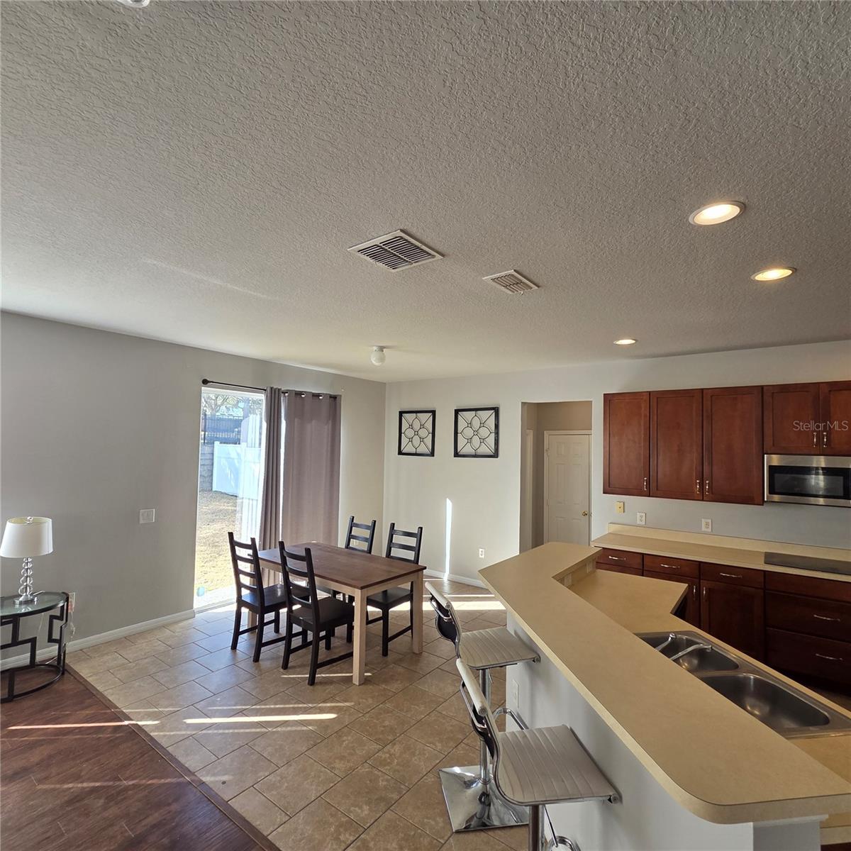 Image 13 of 51 For 641 Rosselli Boulevard