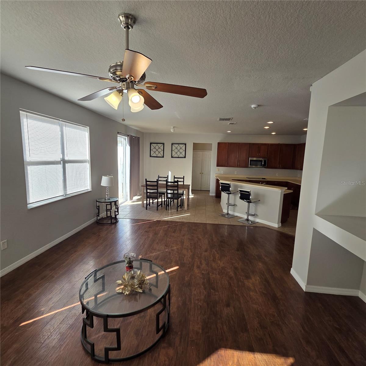 Image 22 of 51 For 641 Rosselli Boulevard