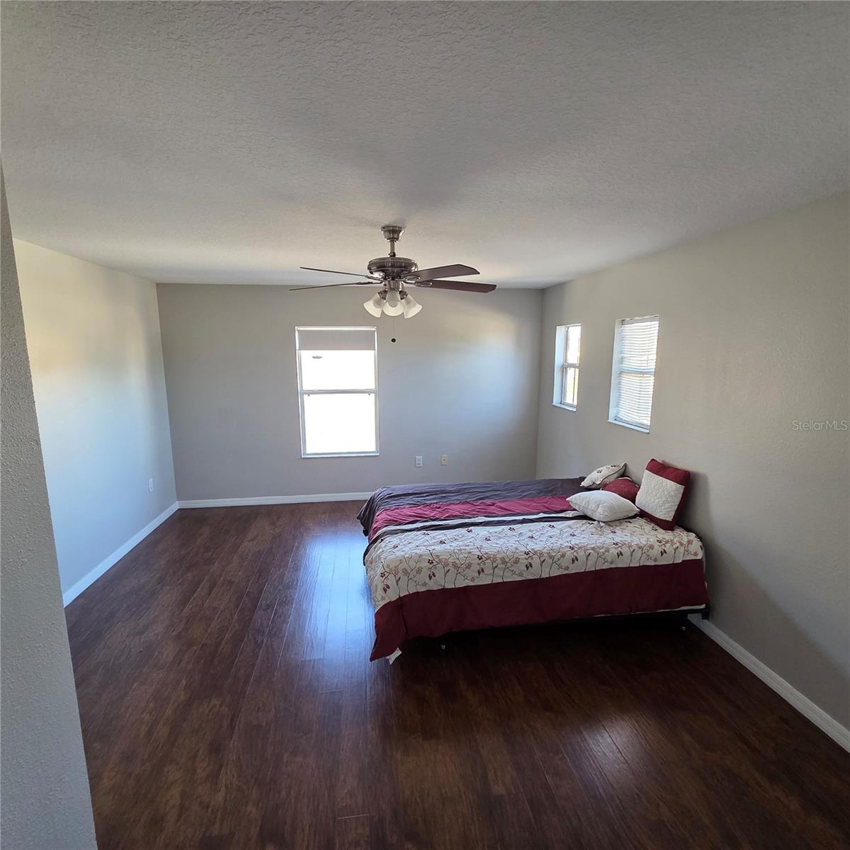 Image 30 of 51 For 641 Rosselli Boulevard