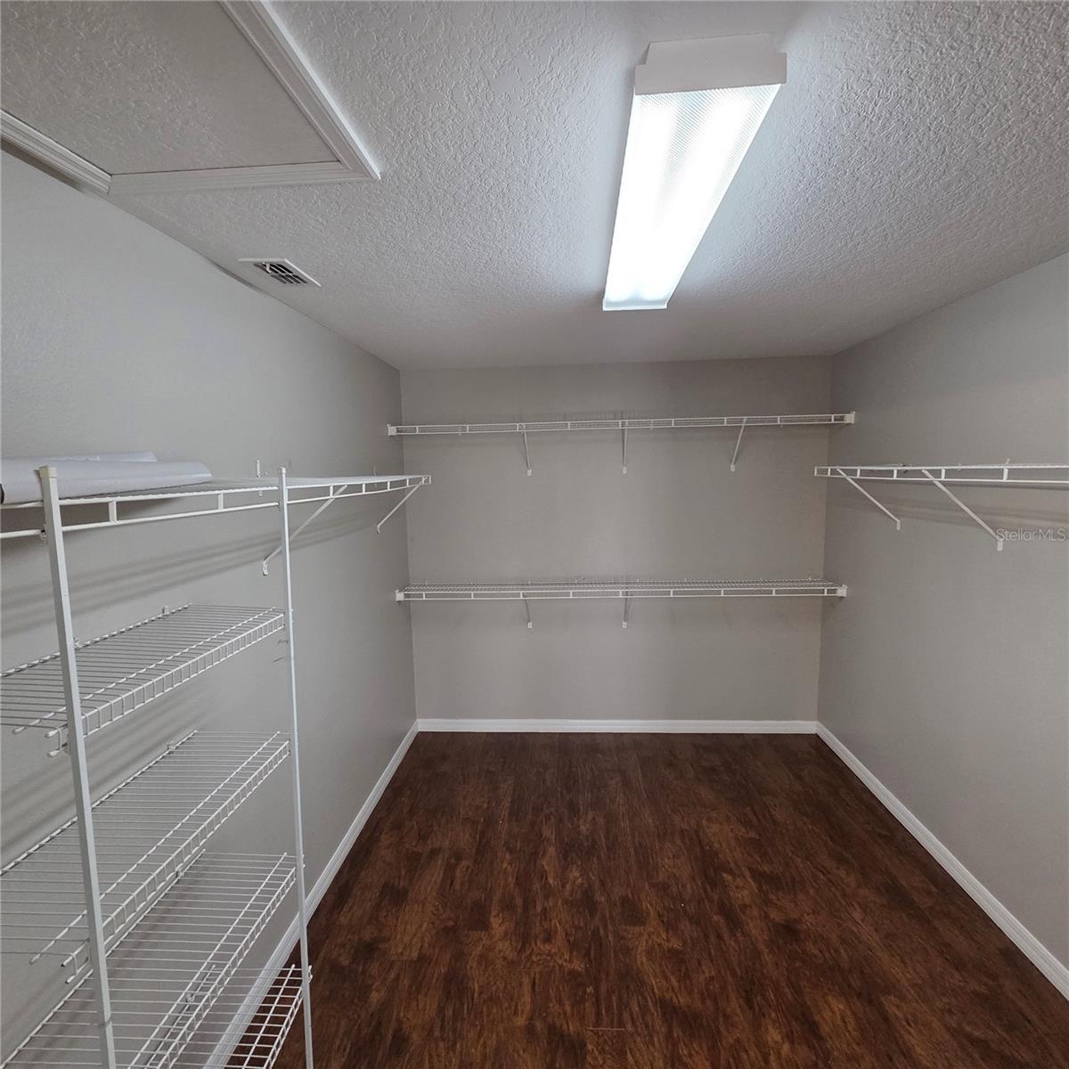 Image 37 of 51 For 641 Rosselli Boulevard