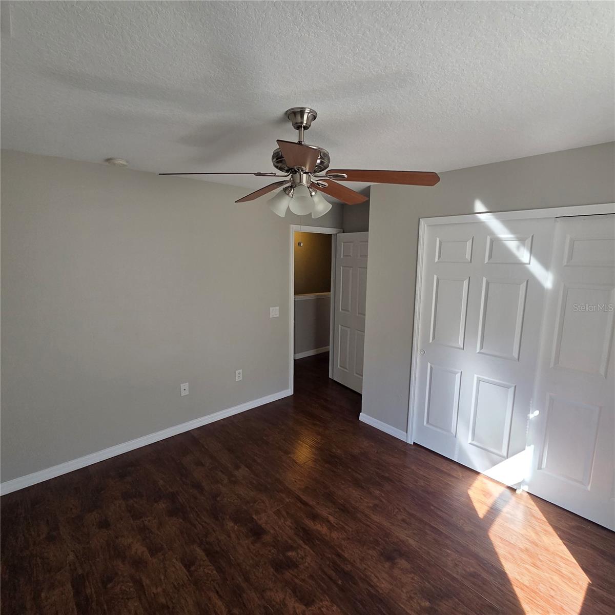 Image 39 of 51 For 641 Rosselli Boulevard