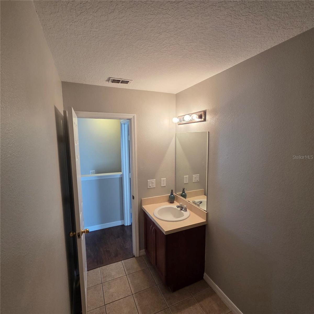 Image 42 of 51 For 641 Rosselli Boulevard