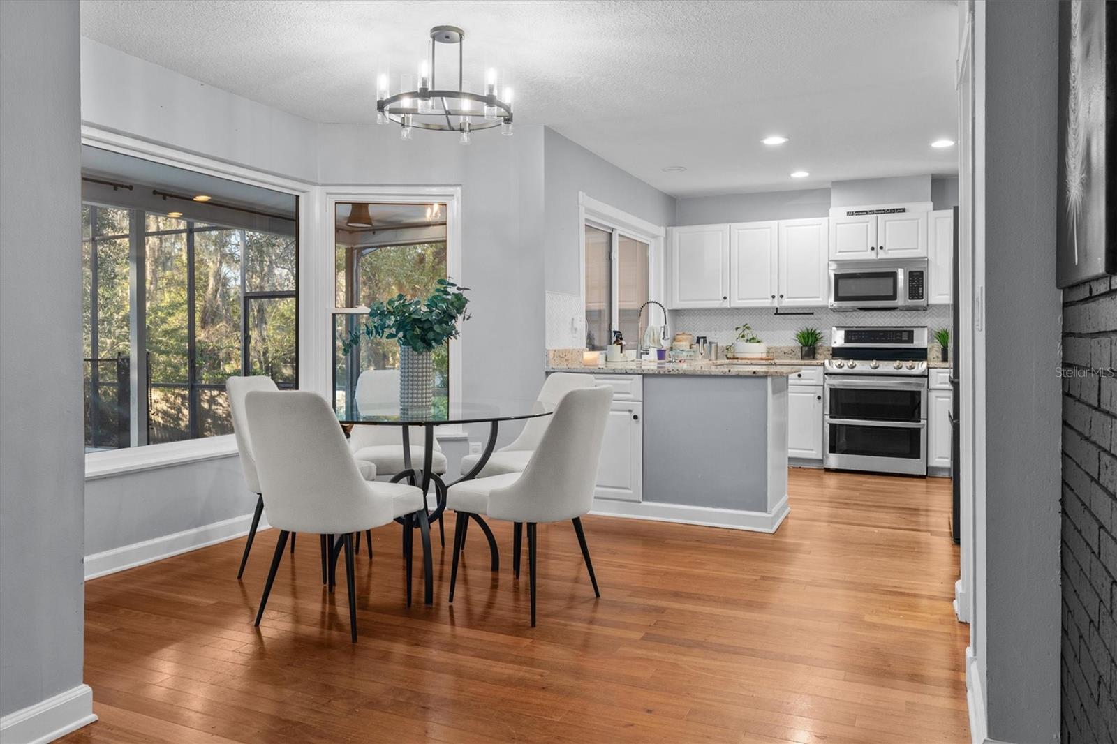 Image 13 of 44 For 109 Country Hill Drive