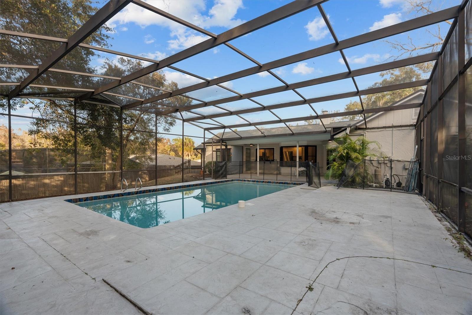 Image 36 of 44 For 109 Country Hill Drive