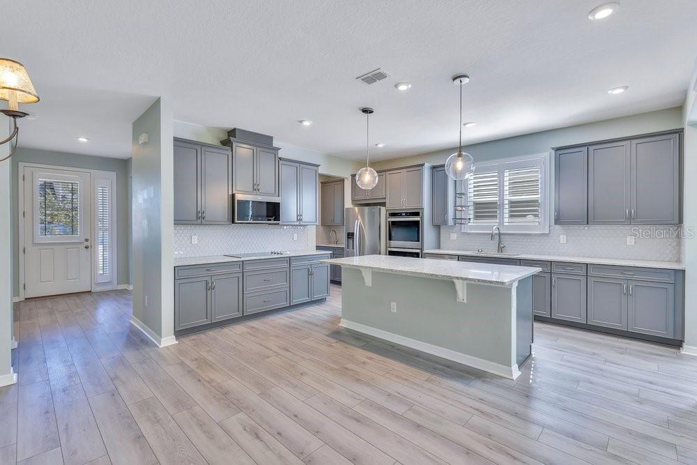 Image 10 of 41 For 9406 Launch Point Road