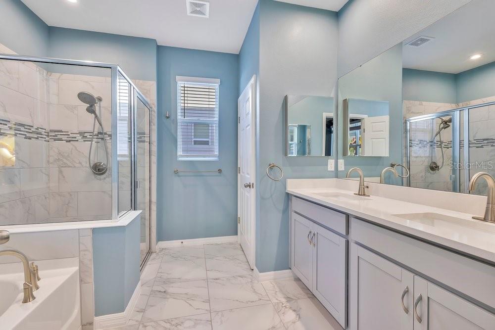 Image 14 of 41 For 9406 Launch Point Road