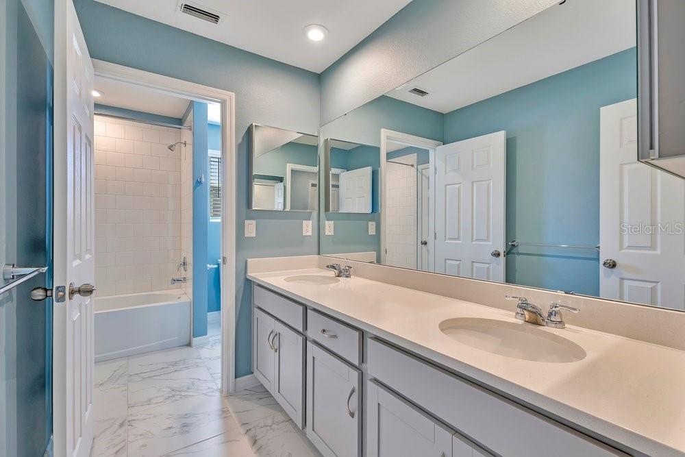 Image 20 of 41 For 9406 Launch Point Road