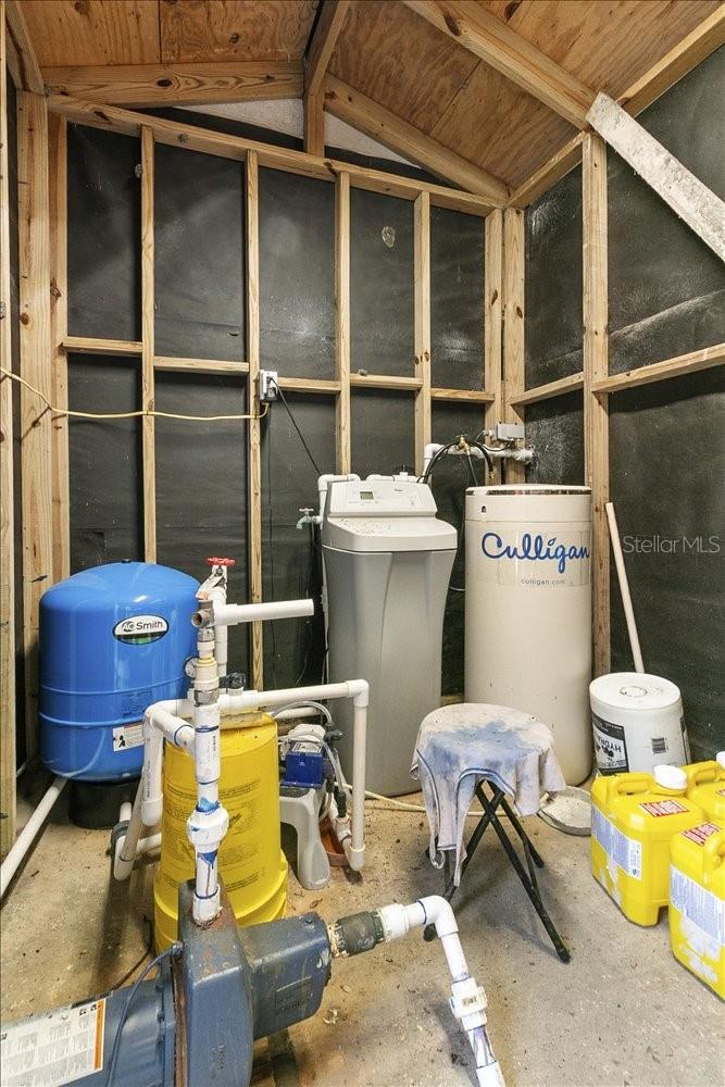 Image 19 of 48 For 2691 Richmond Avenue