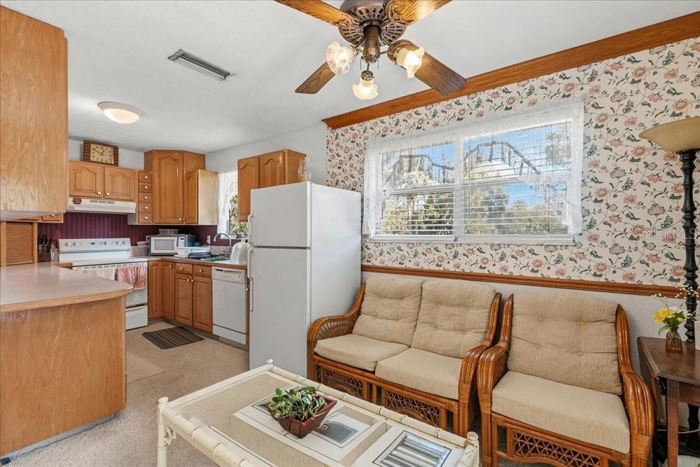 Image 28 of 48 For 2691 Richmond Avenue