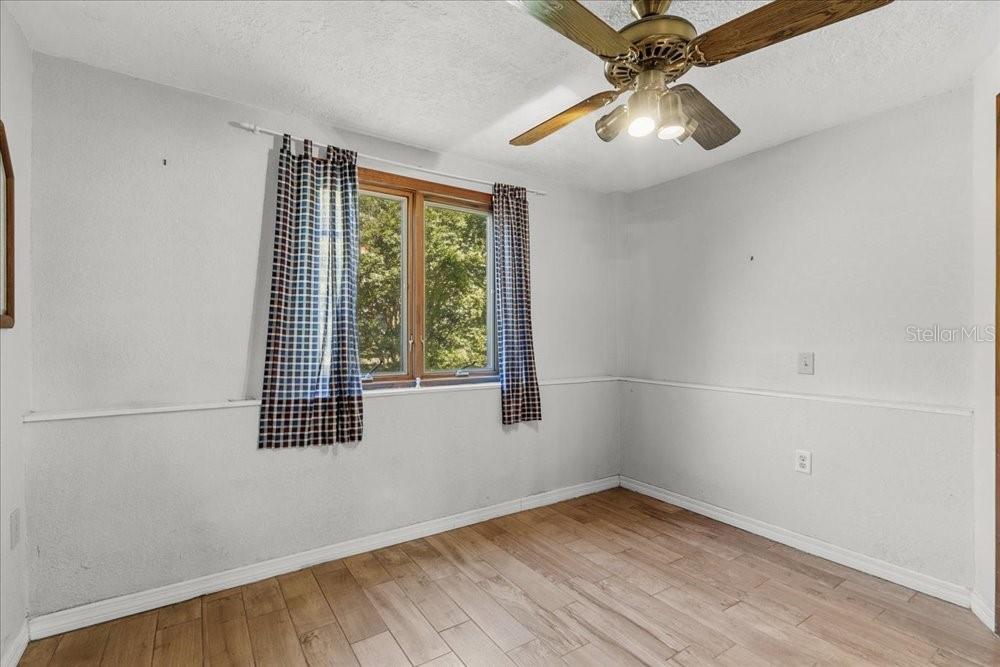 Image 43 of 48 For 2691 Richmond Avenue