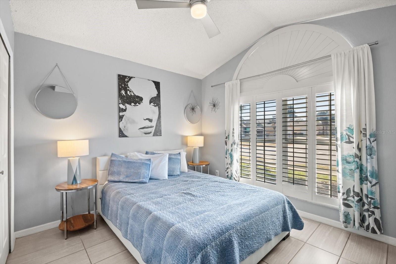 Image 12 of 52 For 2619 Summer Creek Drive