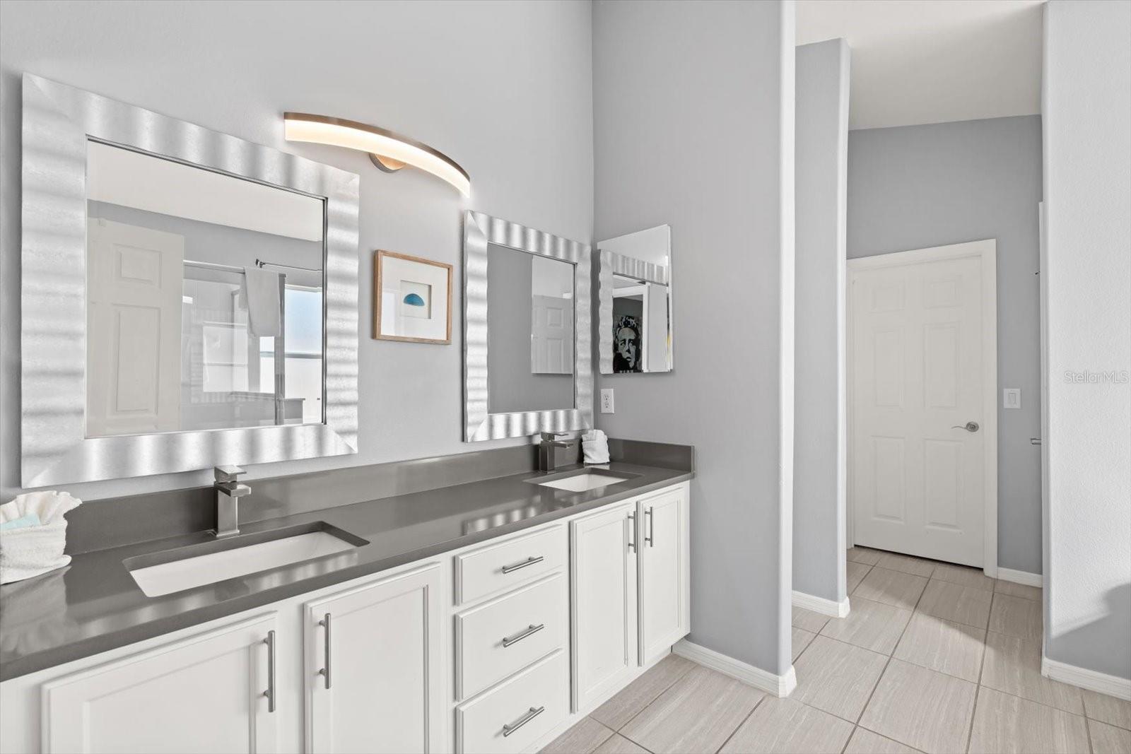 Image 17 of 52 For 2619 Summer Creek Drive