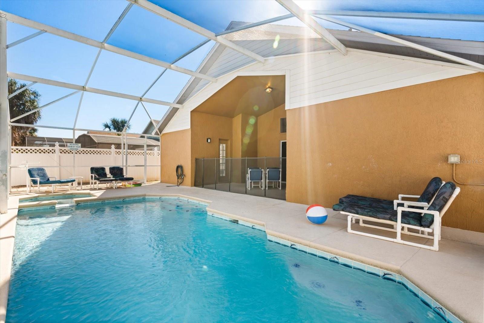 Image 34 of 52 For 2619 Summer Creek Drive