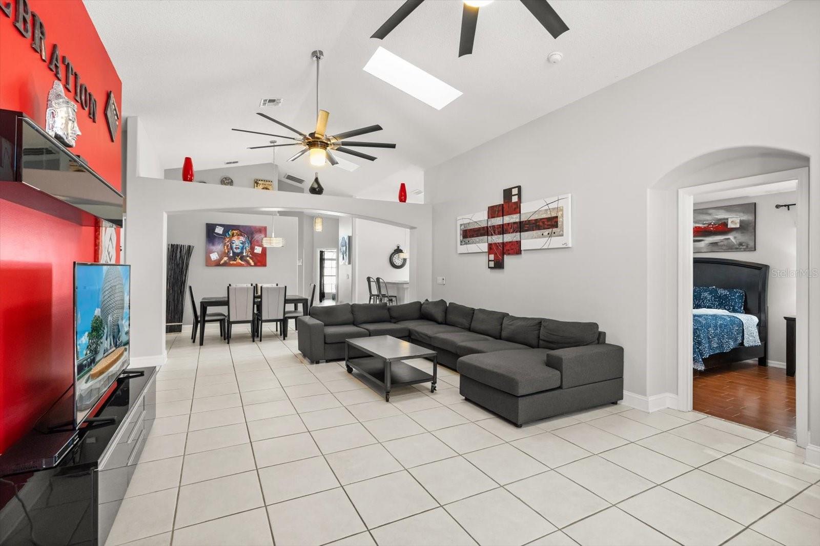 Image 5 of 49 For 8064 Santee Drive