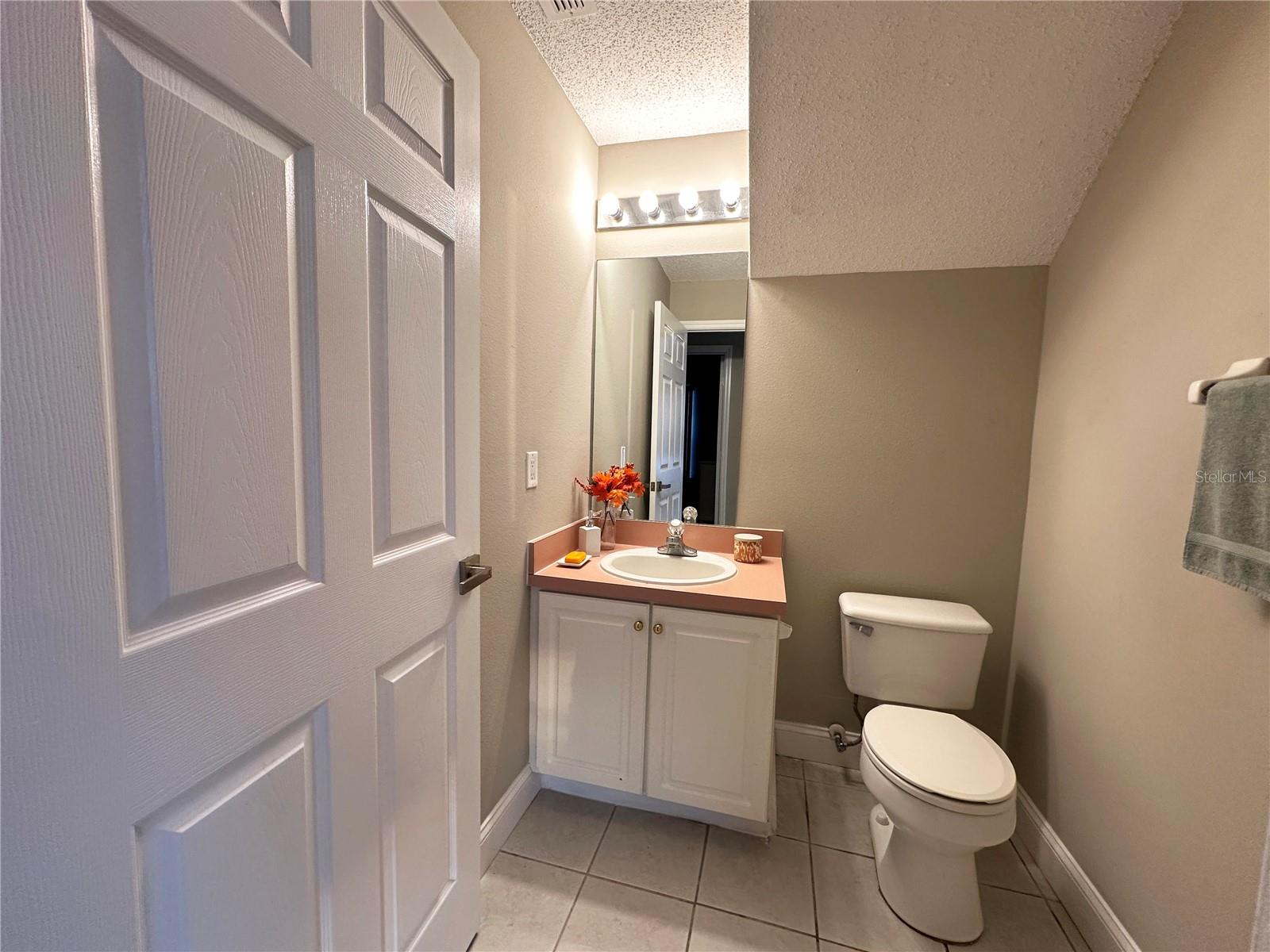 Image 25 of 67 For 14912 Indigo Lake Drive