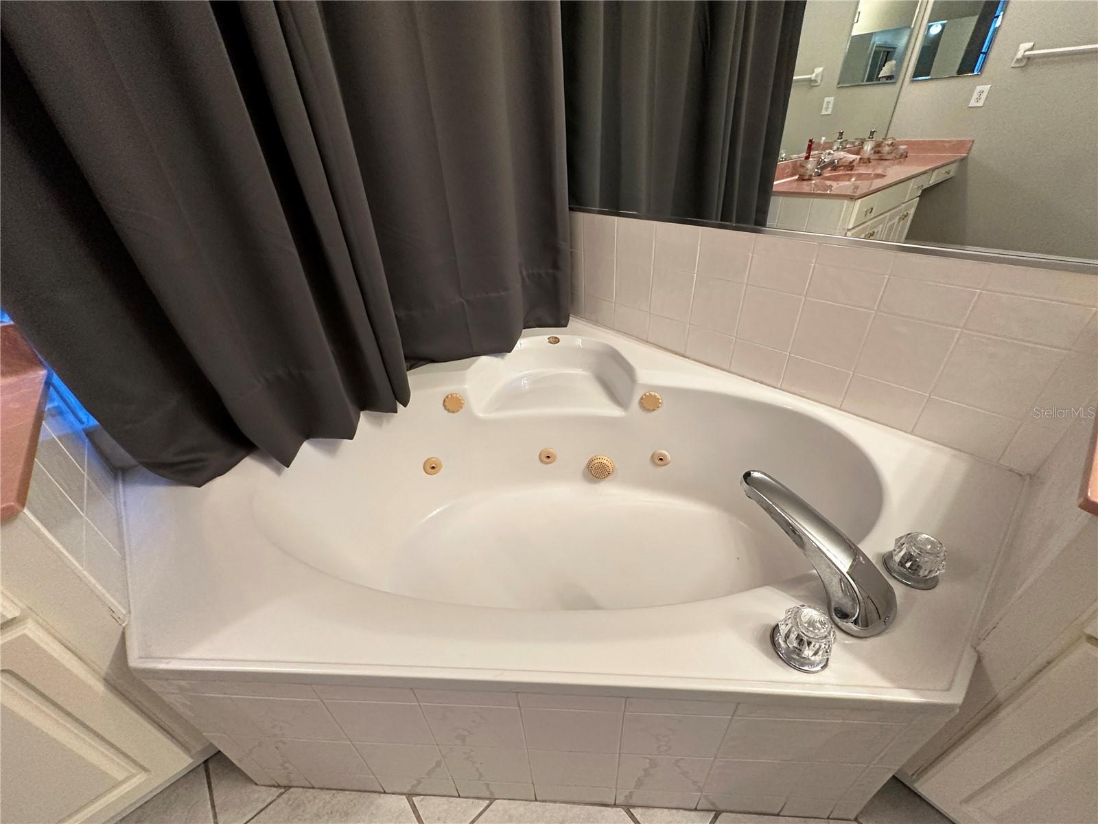 Image 36 of 67 For 14912 Indigo Lake Drive