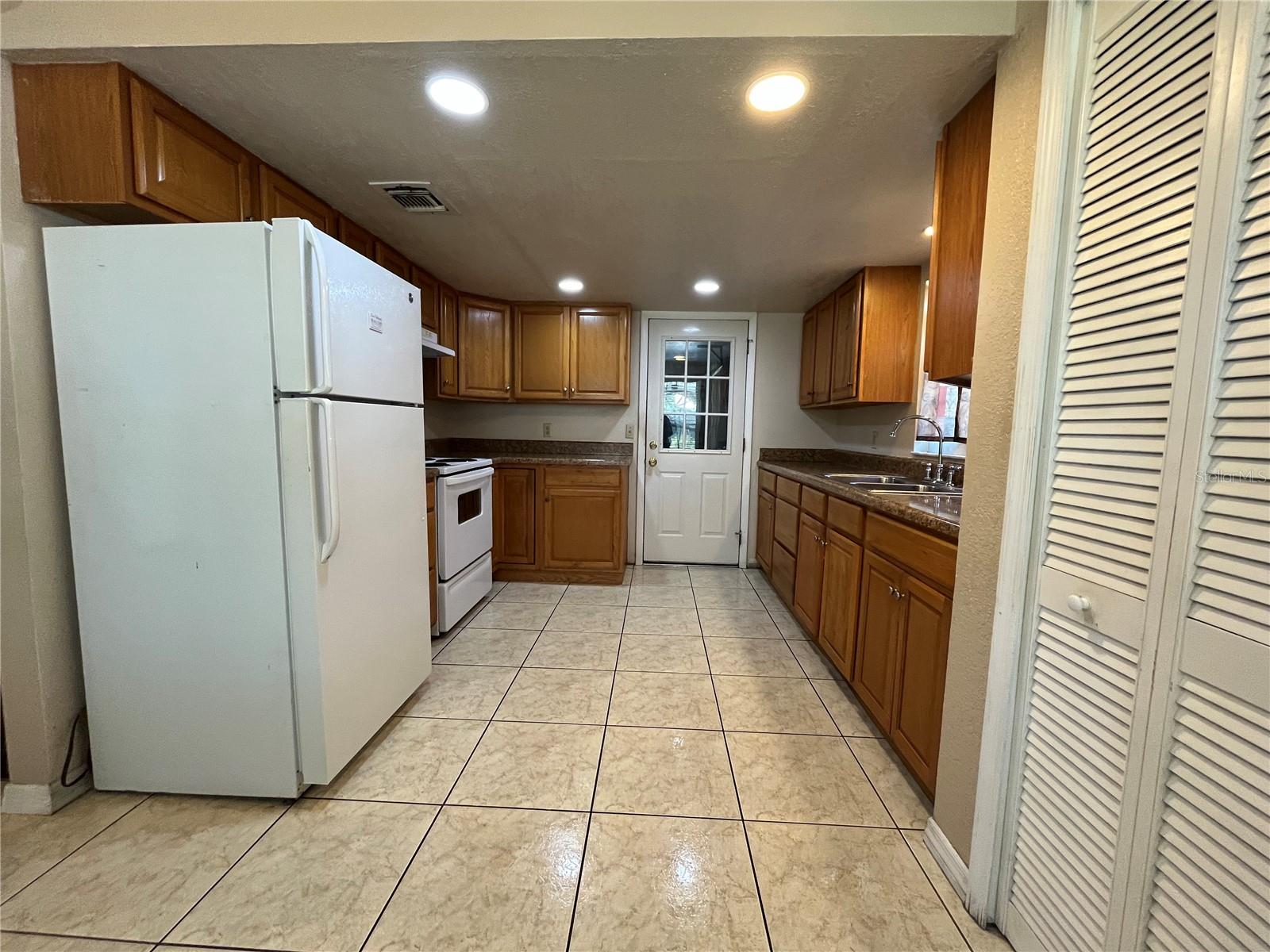 Image 10 of 22 For 12255 Florida Woods Lane