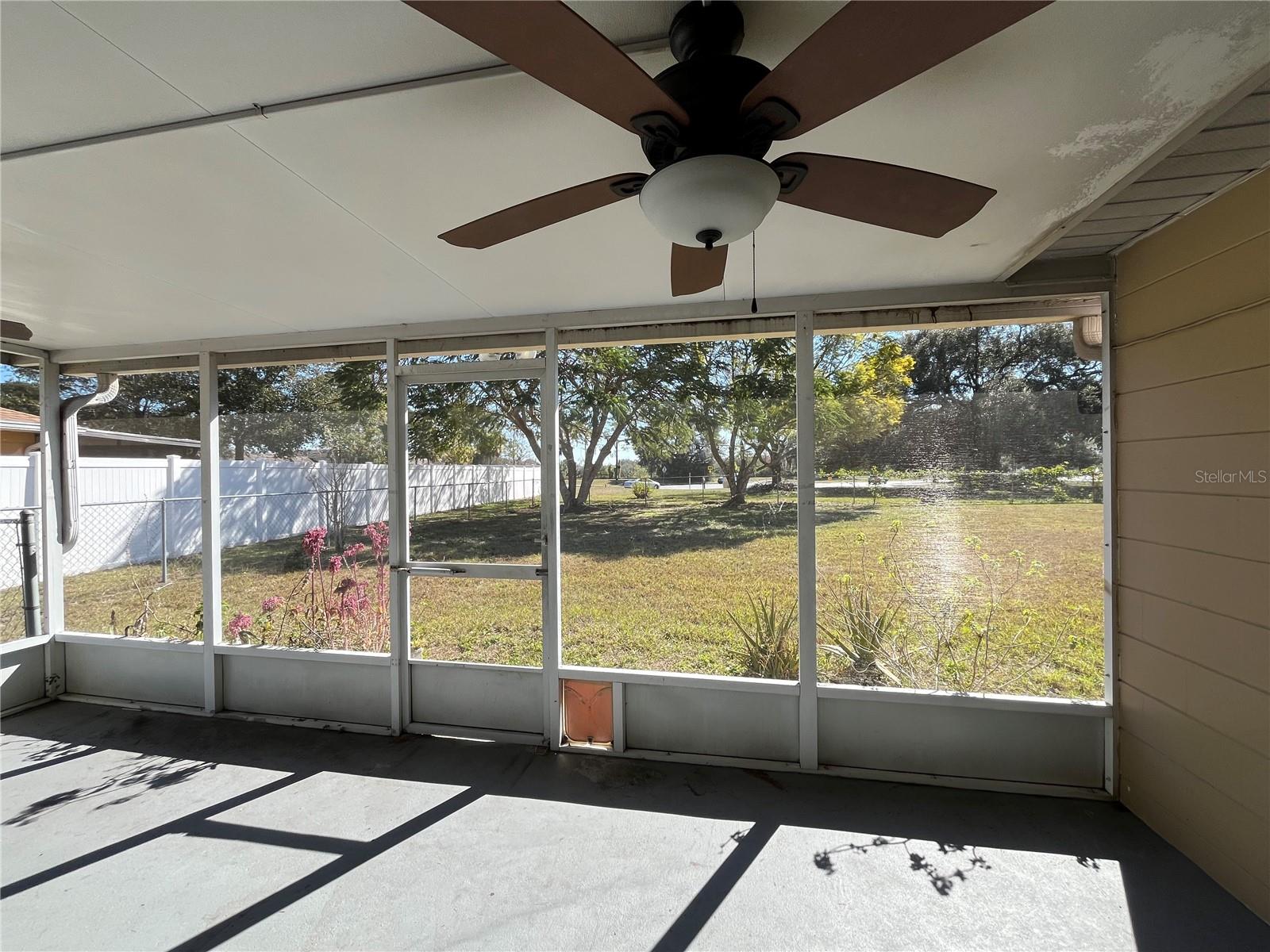 Image 20 of 22 For 12255 Florida Woods Lane